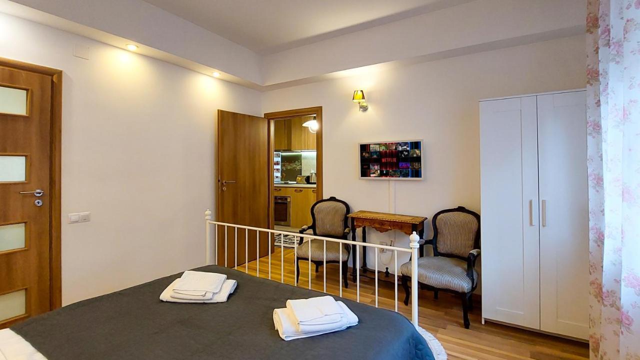 Апартаменти Fancy 1Bd Family Friendly In Historical Centre Бухарест Екстер'єр фото
