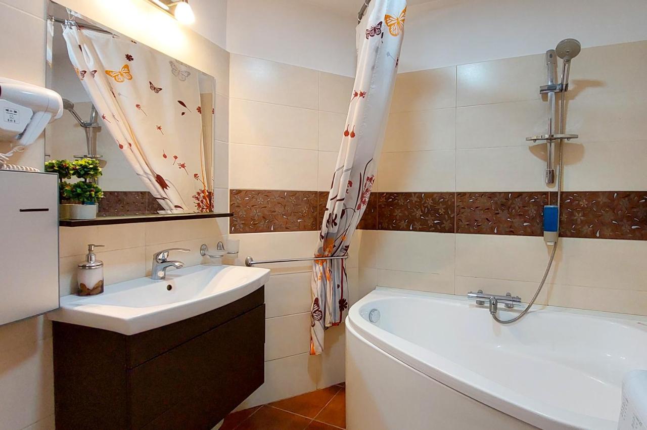Апартаменти Fancy 1Bd Family Friendly In Historical Centre Бухарест Екстер'єр фото
